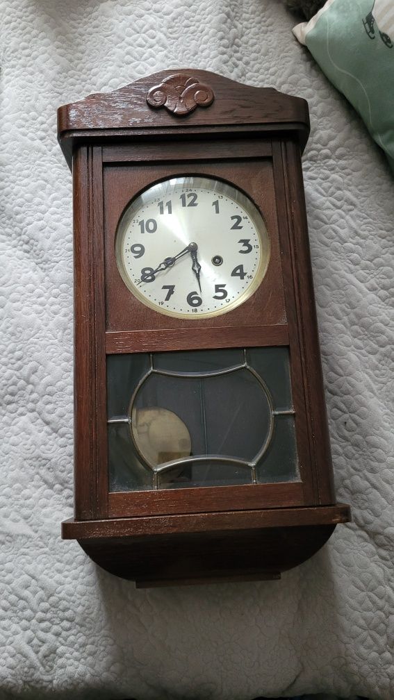 Zegar ścienny wiszący z wahadłem - styl vintage