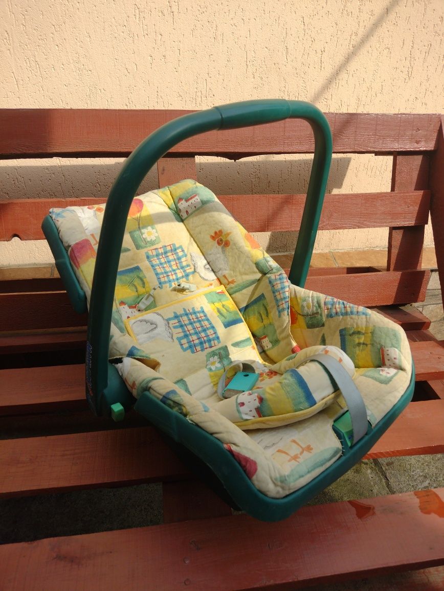Автокрісла,люлька Maxi Cosi Plus