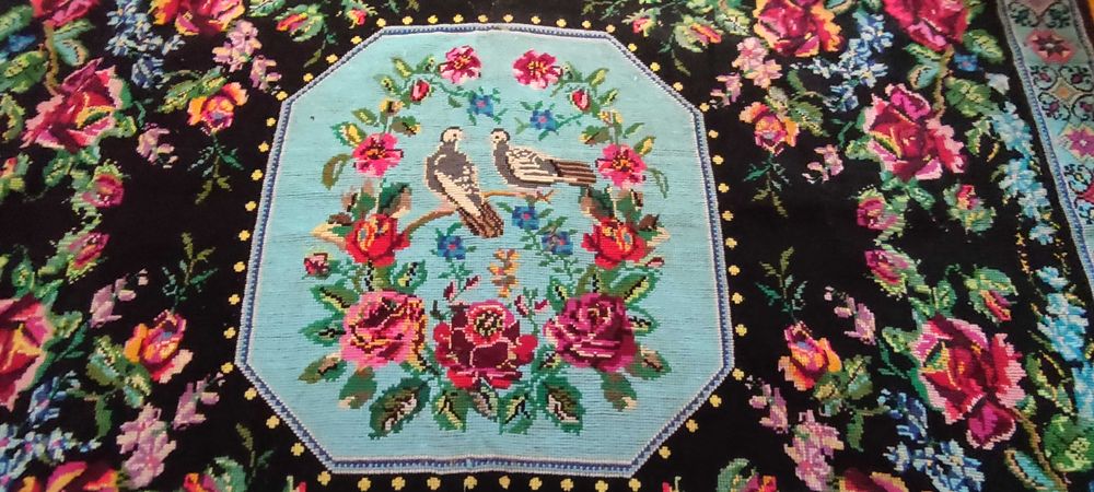 Ковер ручная работа, вышитый, 2,10 х 1,58