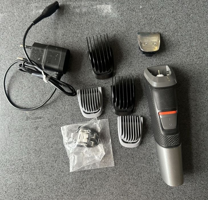 Тример для стрижки волосся PHILIPS Series 5000 MG 5730
