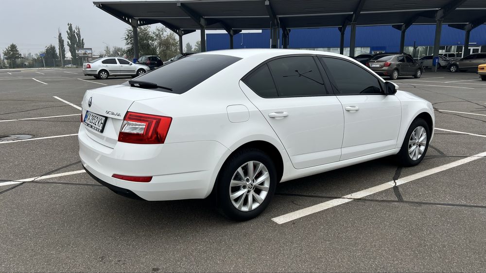 Skoda Оctavia А7 2016 1,4 автомат