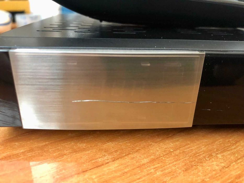 Продам супутниковий приймач Openbox-Formuler F3 HDTV.