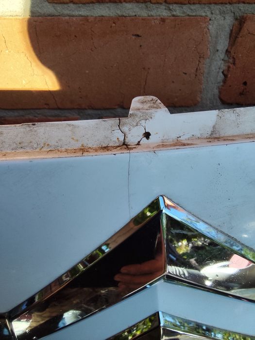 Решетка радиатора citroën berlingo