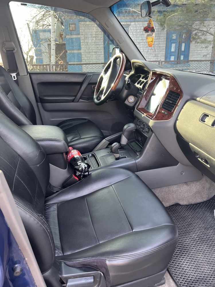 Mitsubishi Pajero Wagon
