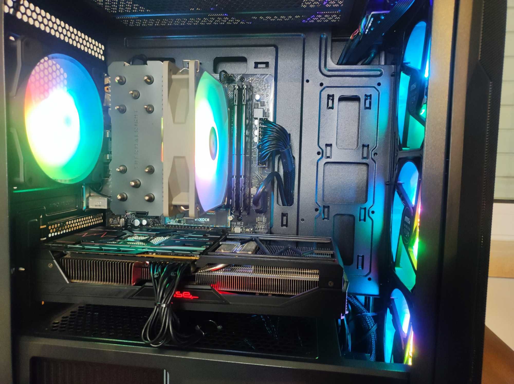 PC Gaming Ryzen 3600 4GHz / Vega 56 8GB / 16GB 3200 / RGB / NVMe