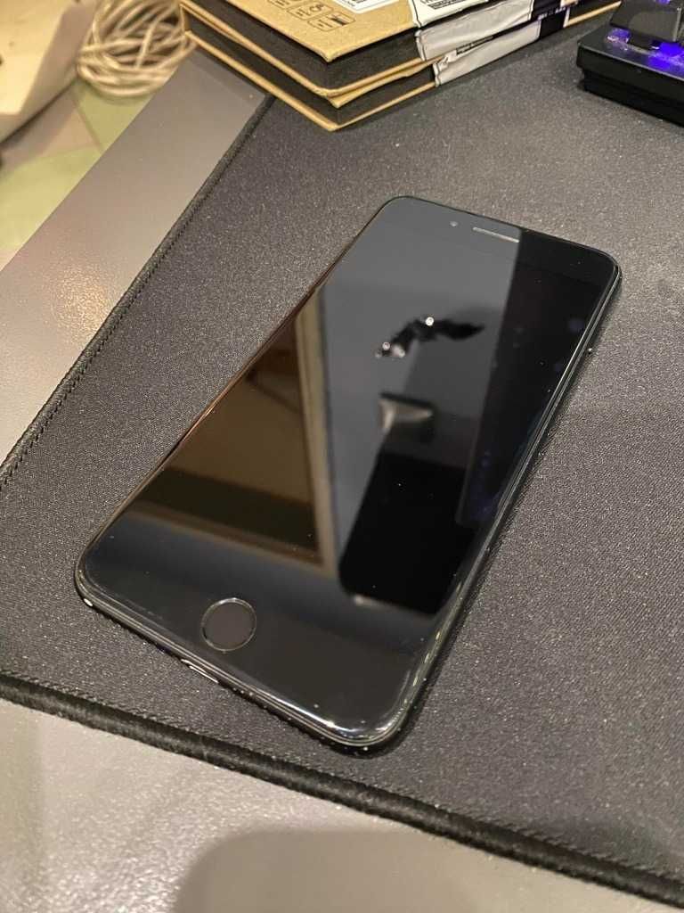 iPhone 7+ Plus 128GB Smartfon Apple Czarny + 4 ETUI