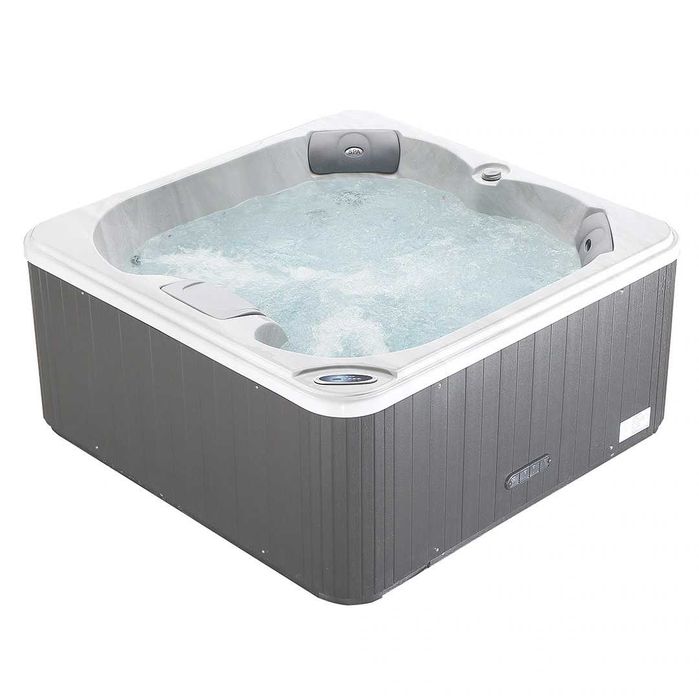 RLX SPA RS10 – najmniejsze jacuzzi 4-os. na balkon PROMOCJA 14 900 zł!