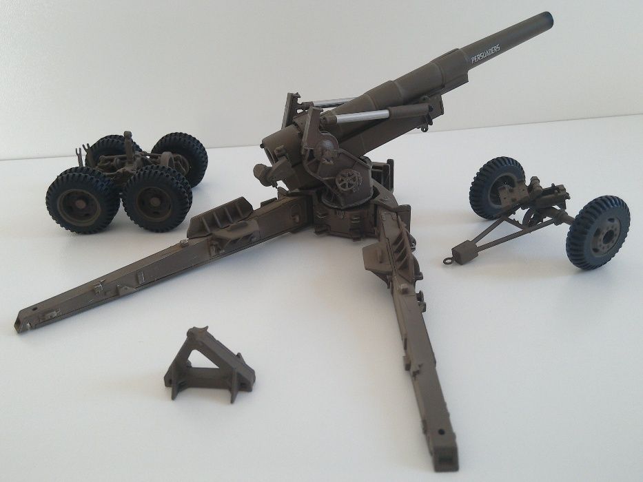 Działo M115 Vietnam Howitzer USA model 1:32 armata stare zabawki PRL