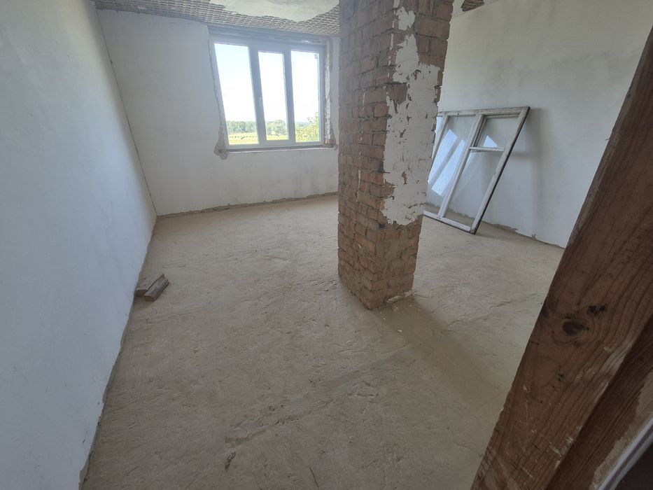 Продам будинок с Острів