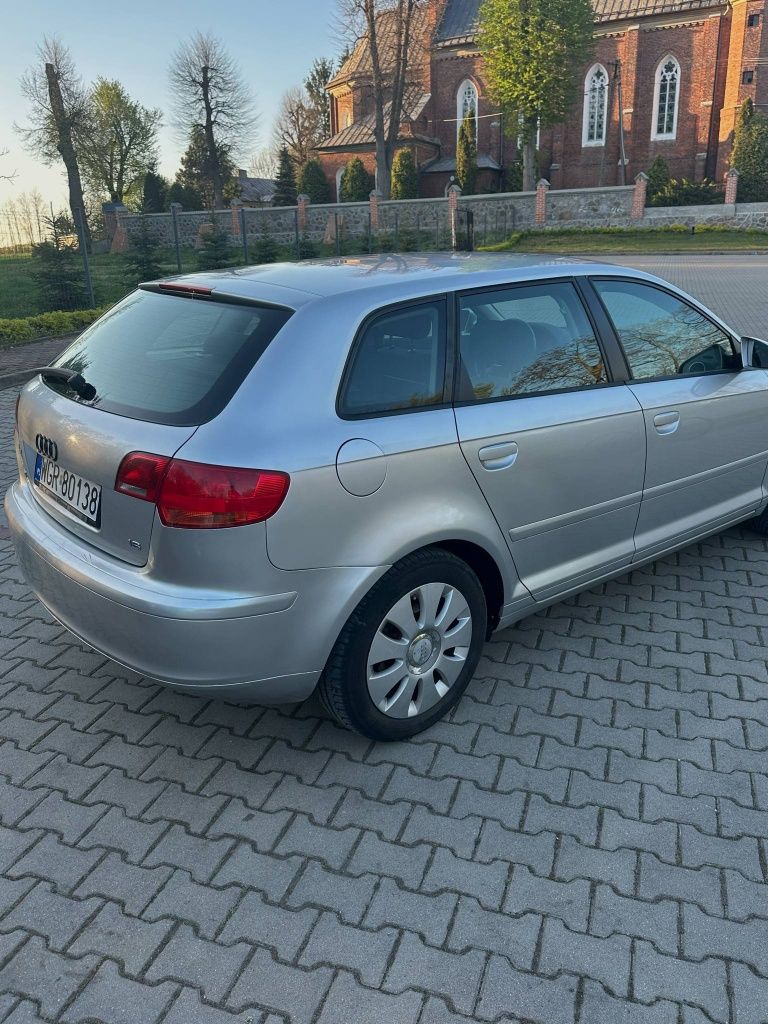 Audi A3 8p 1.6 2005r.