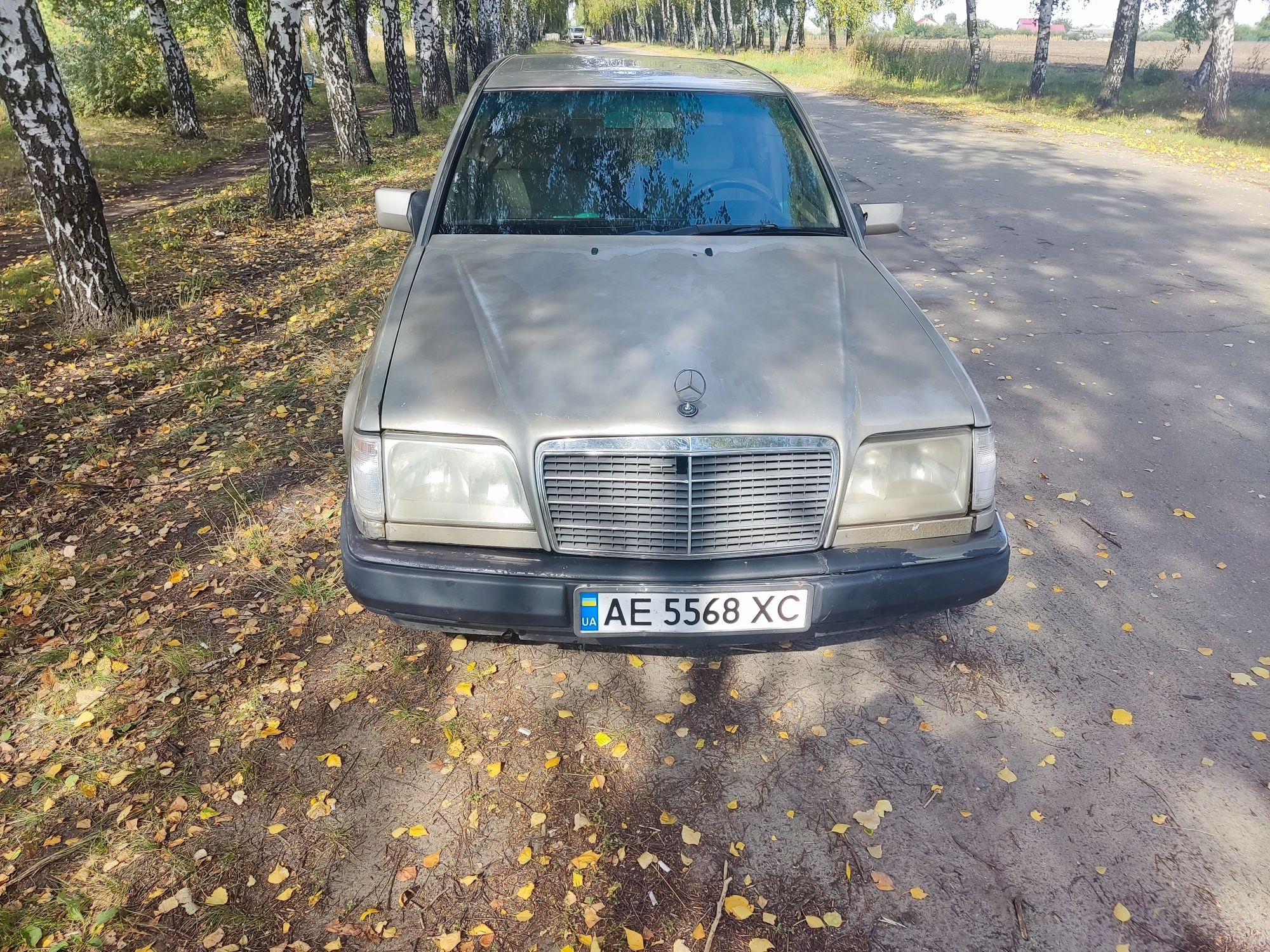 Продам Mercedes 124