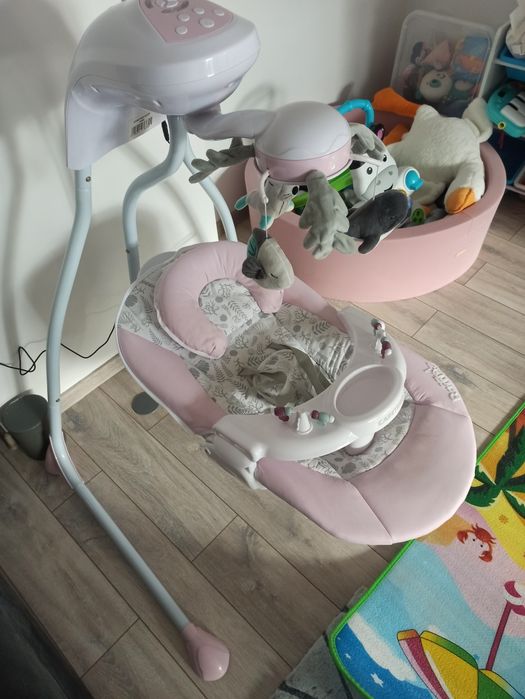 Huśtawka kołyska elektryczna krzesełko do karmienia Caretero Raffi