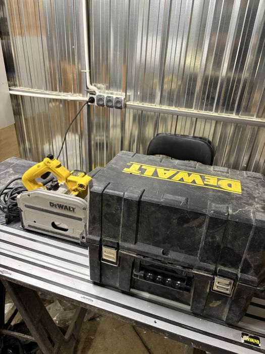 Zagłebiarka dewalt z listwa