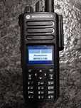 Radiotelefon Motorola dp4800e UHF.