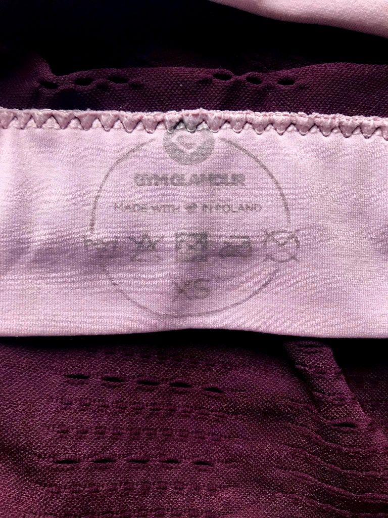 Gym Glamour krótkie top sportowy z długim rękawem
rozmiar XS