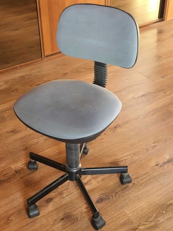 Fotel / krzesło obrotowe bez podłokietników
