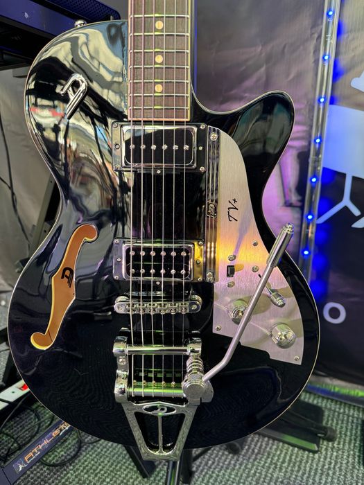 Duesenberg Starplayer TV Plus (Piezo) Black