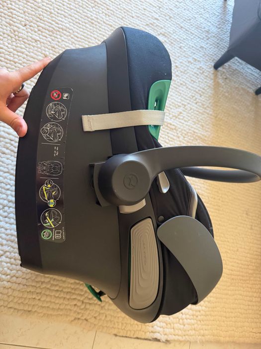 CYBEX ovinho ATON S2 i-size