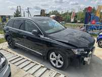 Продаж AUDI Q7 розмитнений
