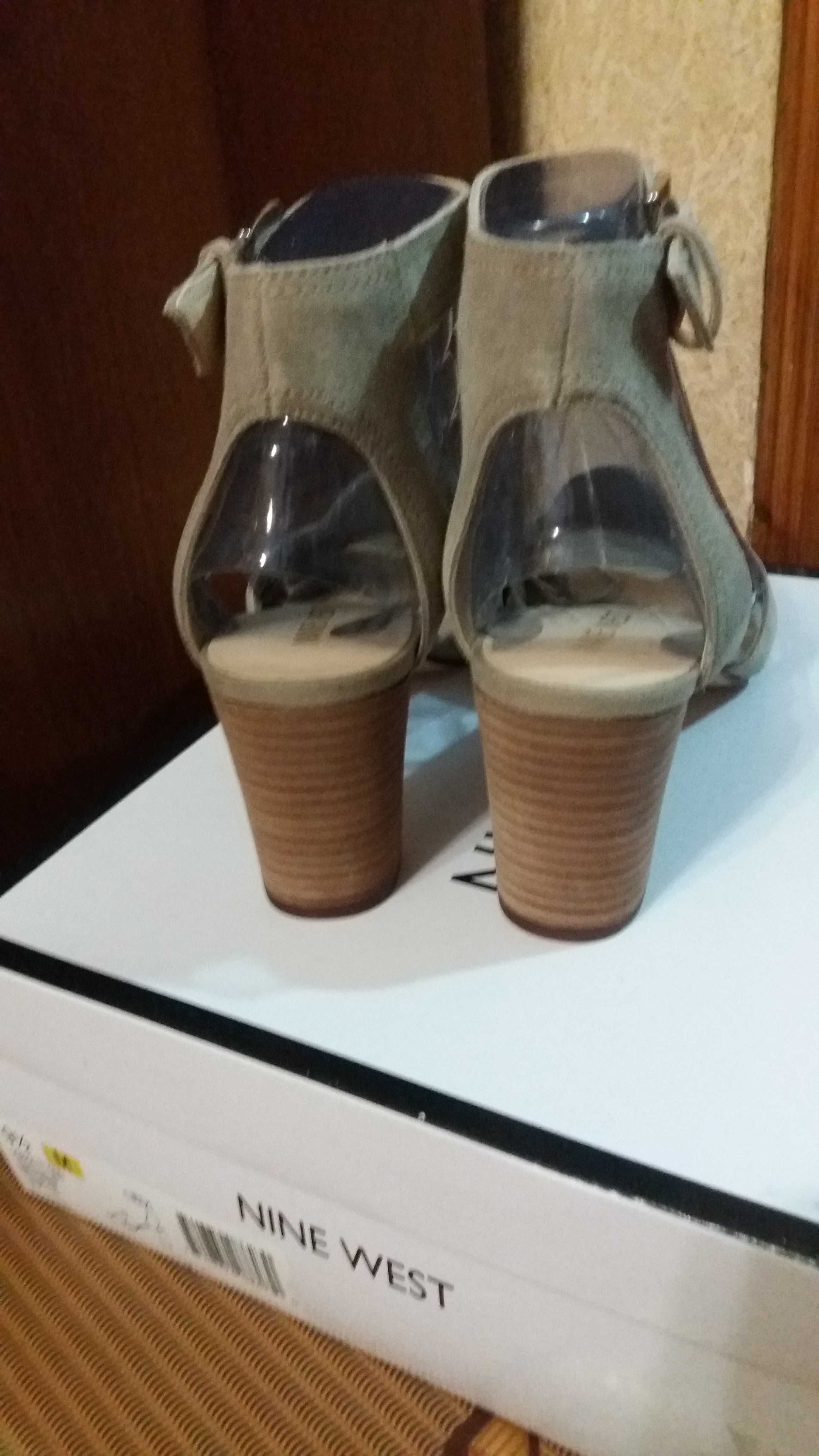 босоніжки Nine West замша каблук замш р. 40