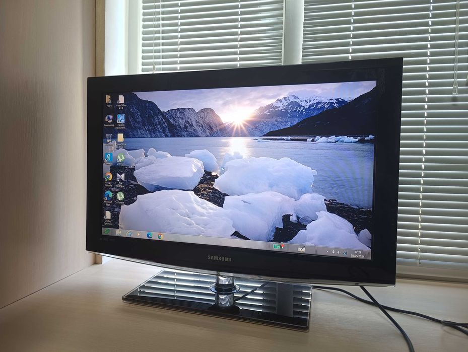 Монітор-телевізор 32" Samsung Телевизор-Монитор