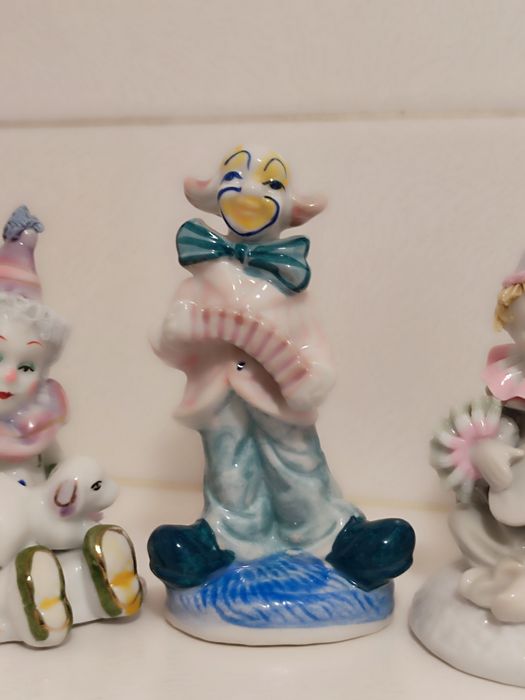 Фігурки порцеляна