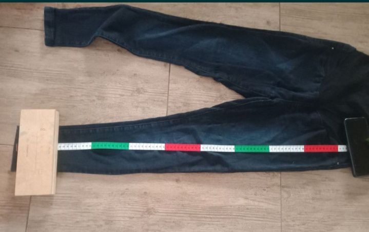 Wygodne spodnie ciążowe dżinsowe 38