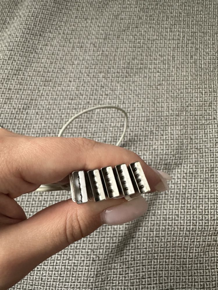 Sprzedam 5 używanych oryginalnych kabli USB A - Lightning