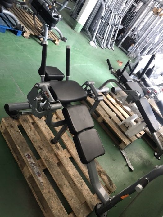Matrix Abdominal Bench