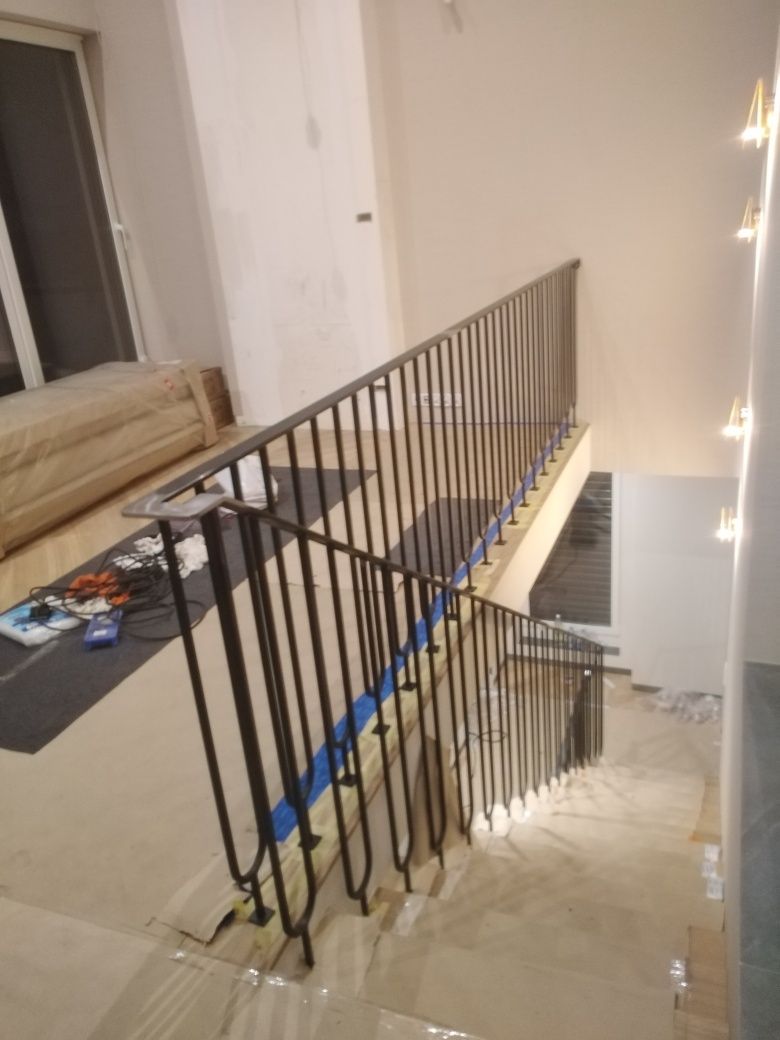 Balustrady nierdzewne bramy ogrodzenia konstrukcje stalowe schody