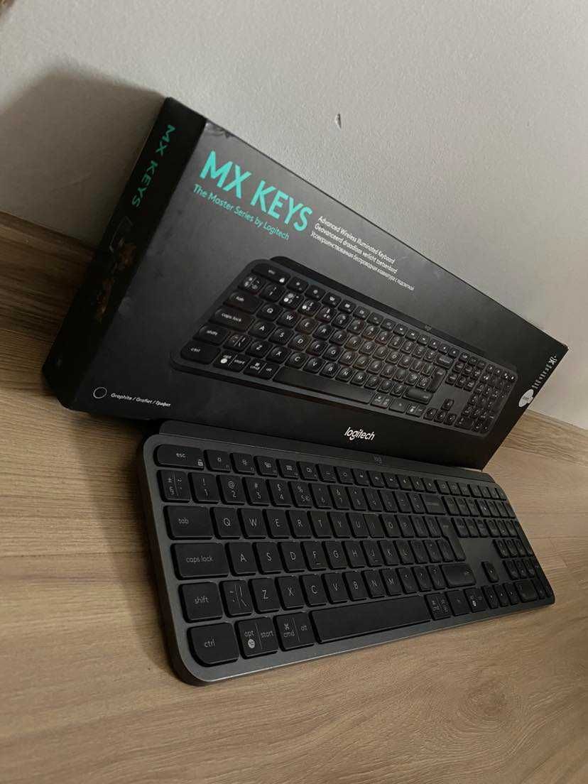 Klawiatura bezprzewodowa LOGITECH MX Keys grafitowa numpad