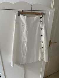 Biała spódnica midi z guziczkami Reserved lyocel len wysoki stan