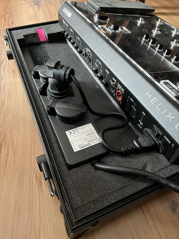 Line6 Helix LT + Case