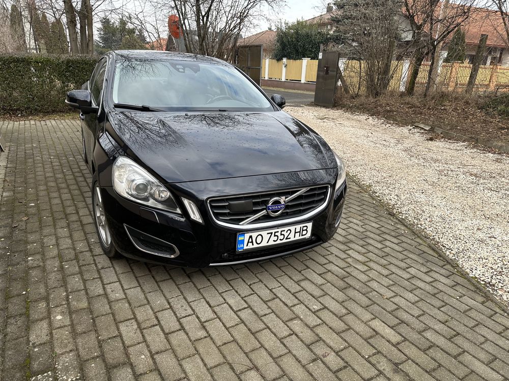 Volvo S60 D5 MAXIMAL