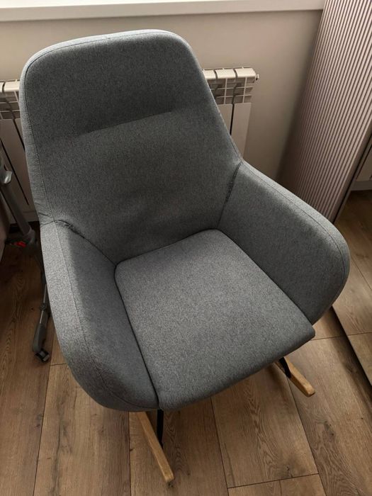Fotel bujany NEBEL jasnoniebieski tkanina JUSK