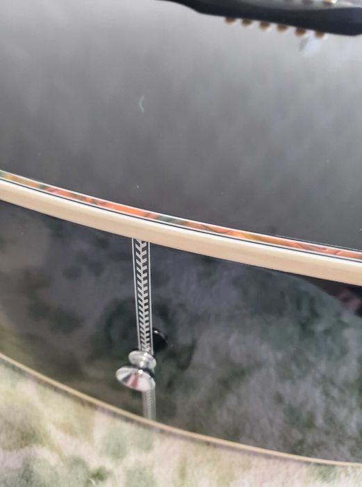 акустическая новая гитара черная регулируется гриф