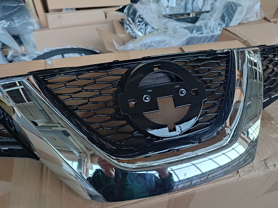 Nissan Rogue 2014 2015 2016 решетка радиатора Рог запчасти