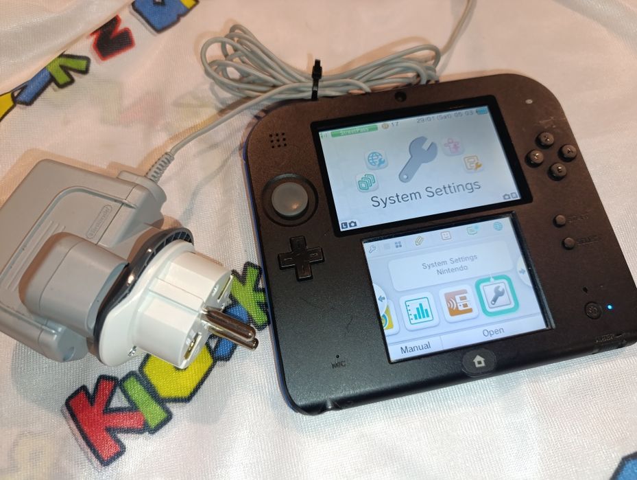 Konsola Nintendo 2DS blue niebieska bardzo ładna sprawna gwarancja