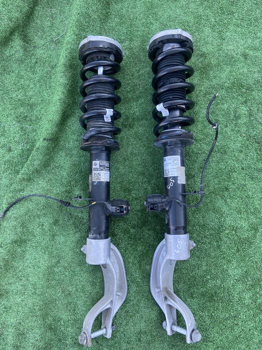 Стойка перід пружина кронштейн опорний x5 g05 x6 g06