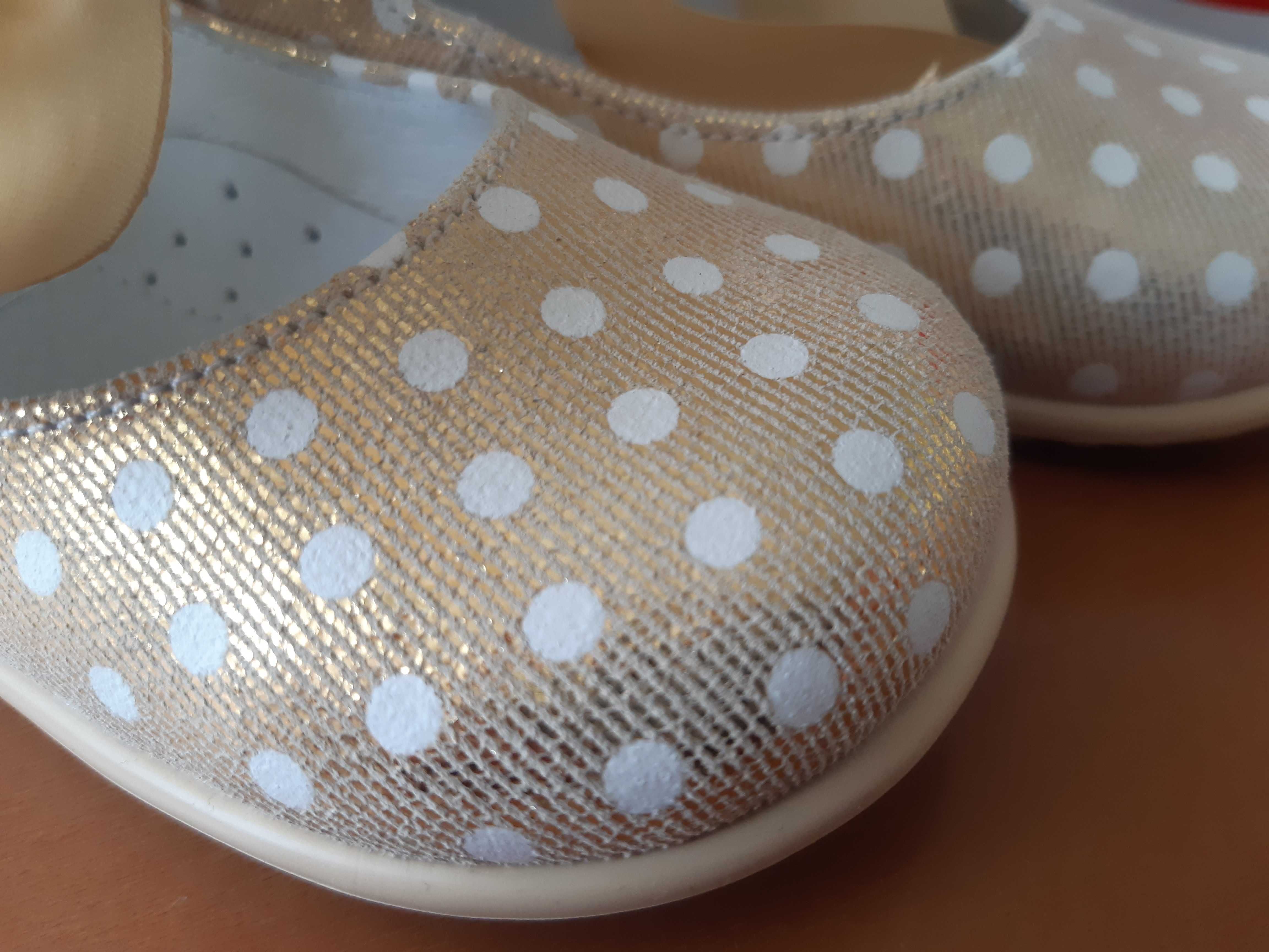 NOWE balerinki Emel 22