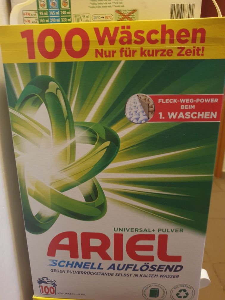 Proszek Ariel do 100 prań