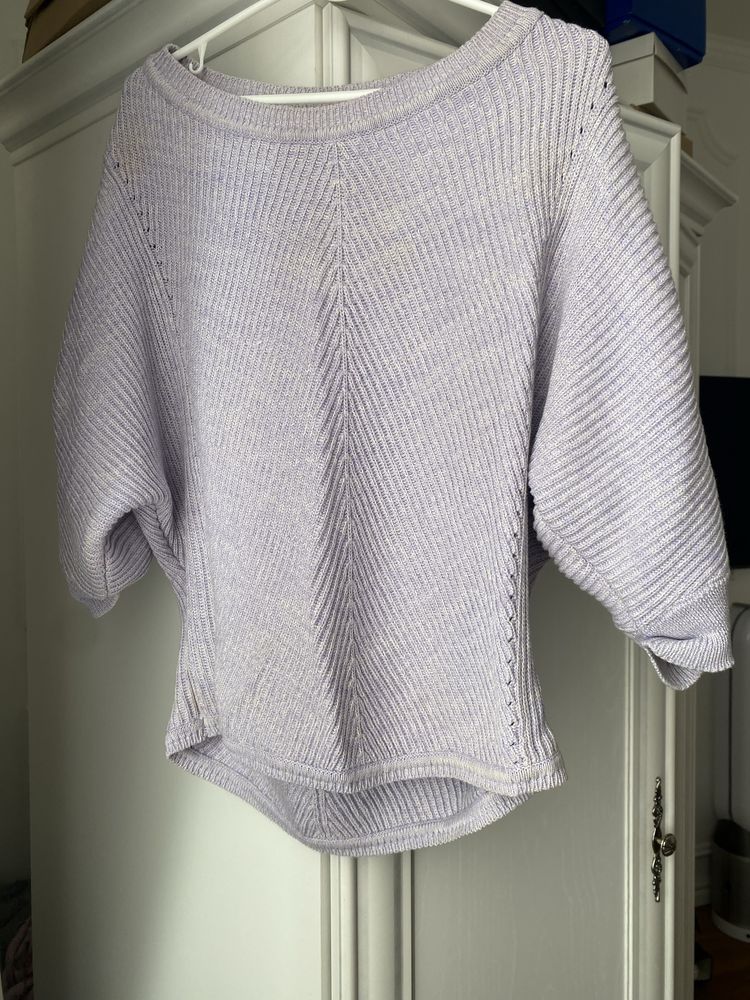Wrap designed in London liliowy sweterek nietoperz uniwersalny