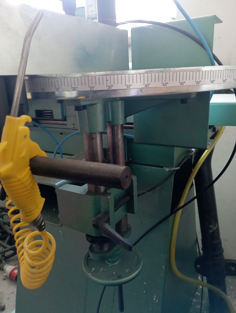 Maszyny do produkcji stolarki aluminiowej okna drzwi aluminiowe