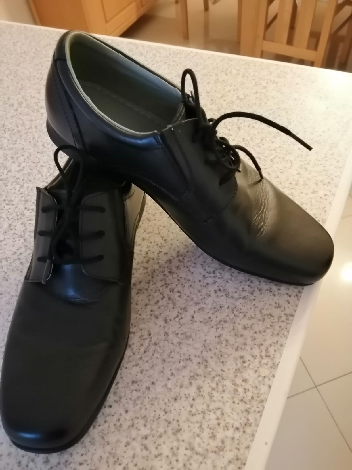 Nowe  czarne męskie pantofle firmy Next ; rozmiar 7,tegosc F
