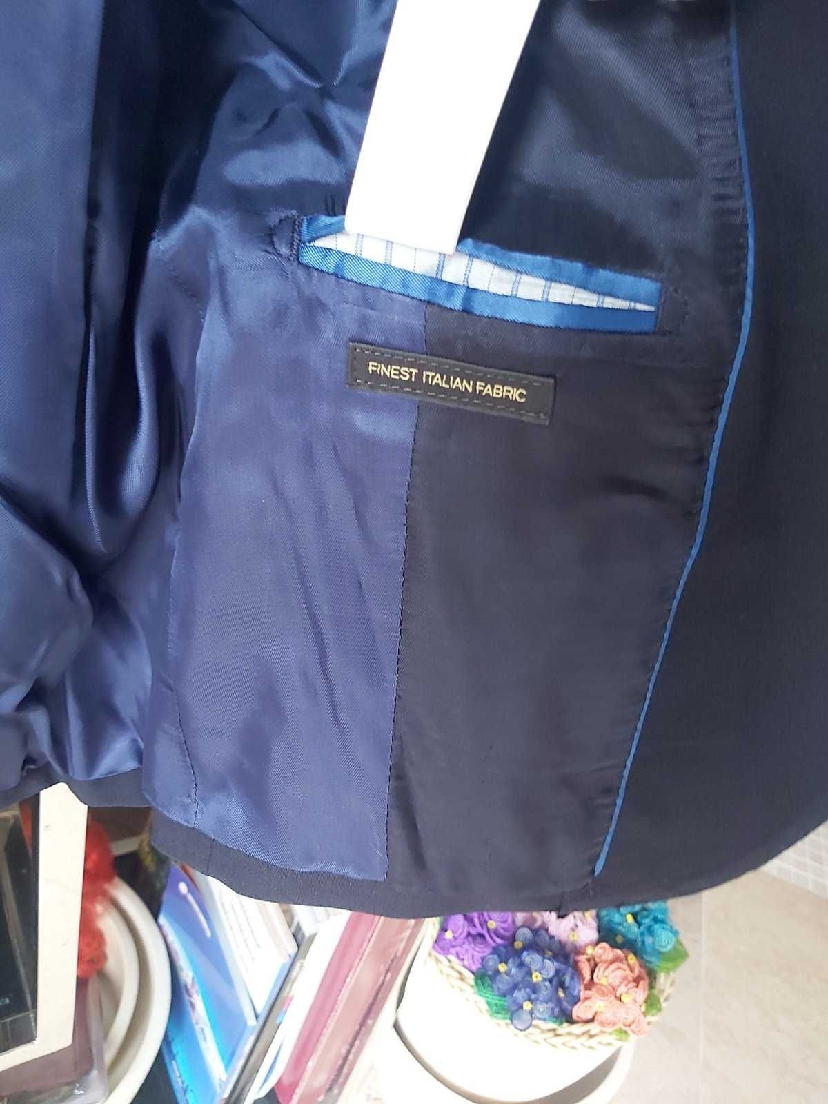 Мужской костюм Massimo Dutti, р S-M новый - оригинальный