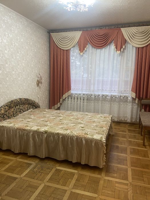 Здам 2-х кімн. кв., Виноградар, вул. Н. Ужвій