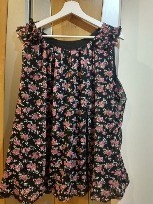 Luźna bluzeczka w kwiaty