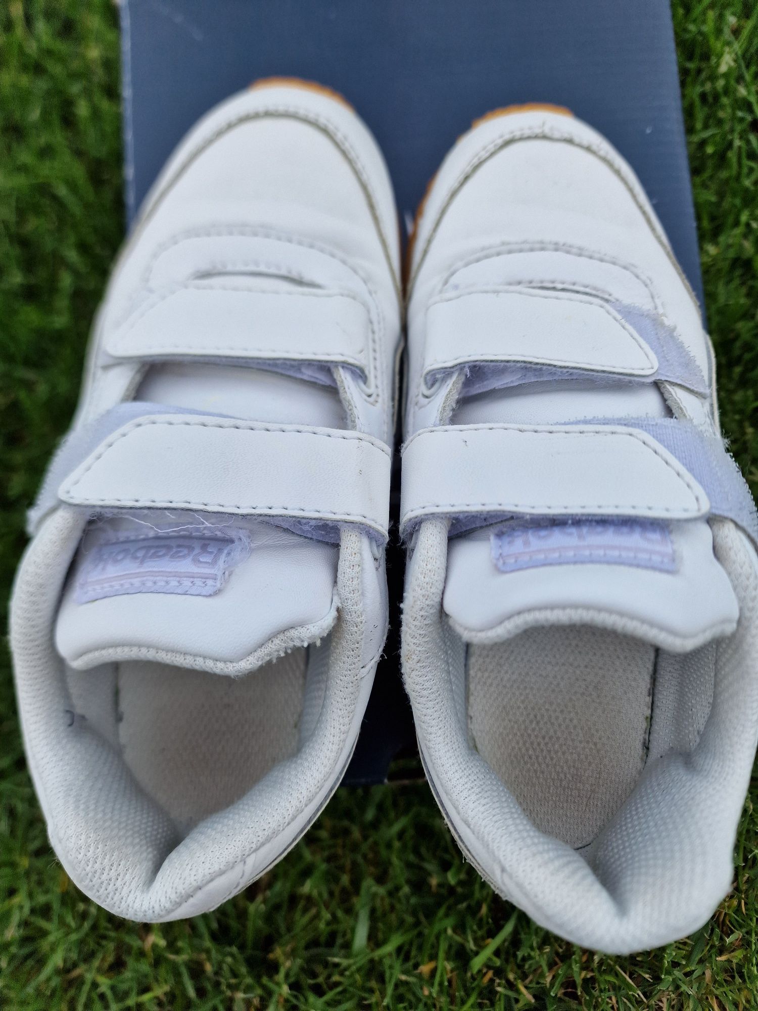 Biały buty Reebok roz euro 29