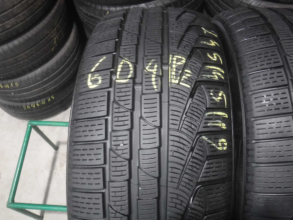 2xOpony 245/45/R19 RunFlat Zimowe Pirelli SottoZero* 5,5mm