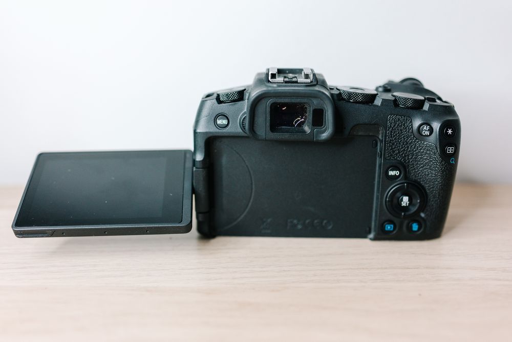 Canon RP (corpo)